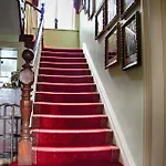 Bed & Breakfast Innisfree House 4*