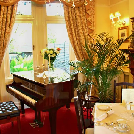 Innisfree House Bed & Breakfast Dundalk
