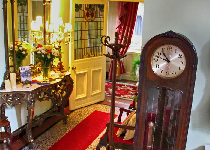 Bed and breakfast Innisfree House 4*