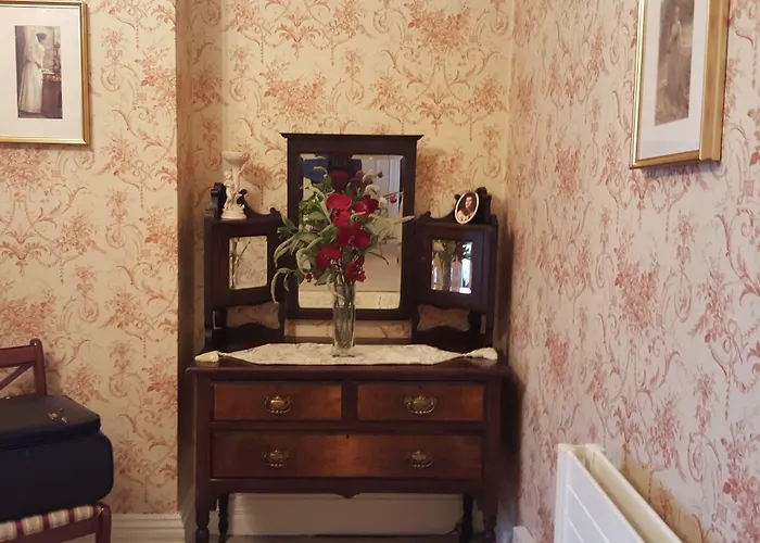 Bed & Breakfast Innisfree House 4*